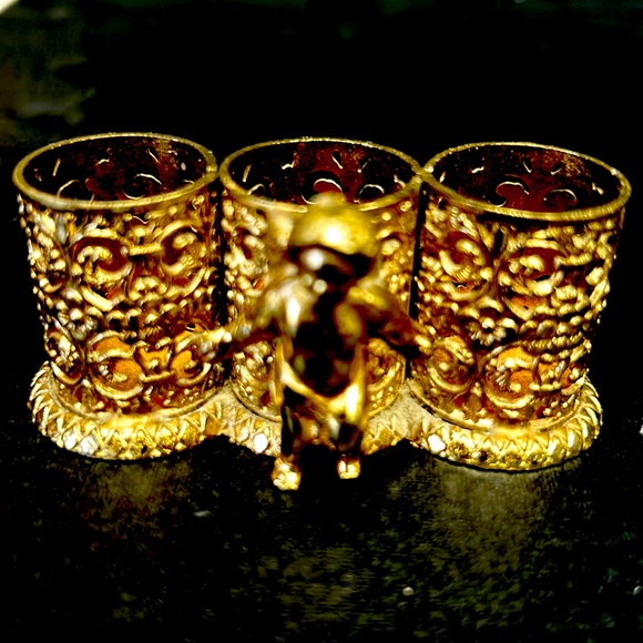 Mid Century gold-tone ornate metal with cherub 3 slot lipstick holder - Picture 2 of 6
